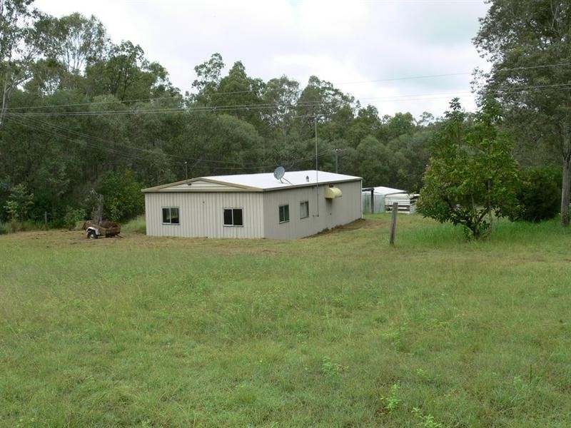525 Willaura Drive, Mount Hallen QLD 4312