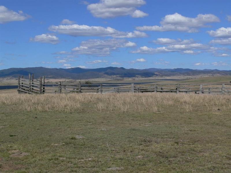 162 Paddy Gully Road, Glen Esk QLD 4312