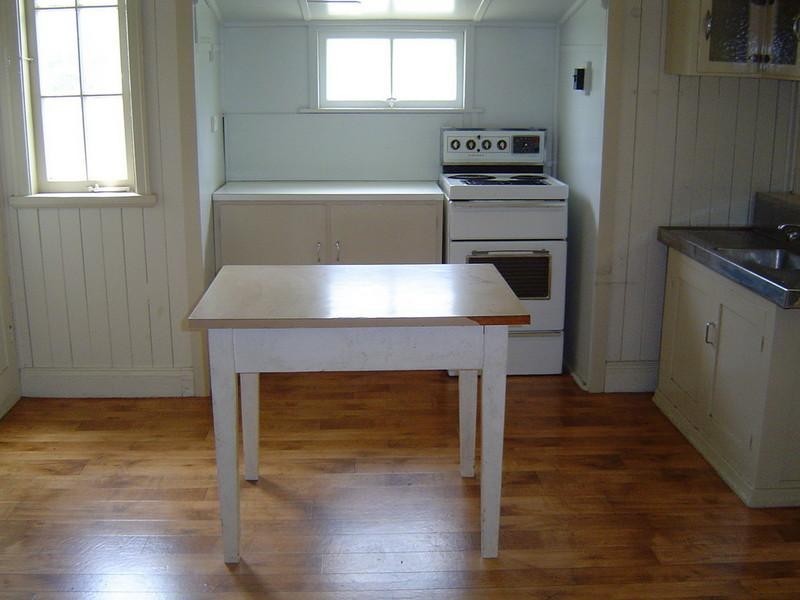 17 Russell Street, Esk QLD 4312