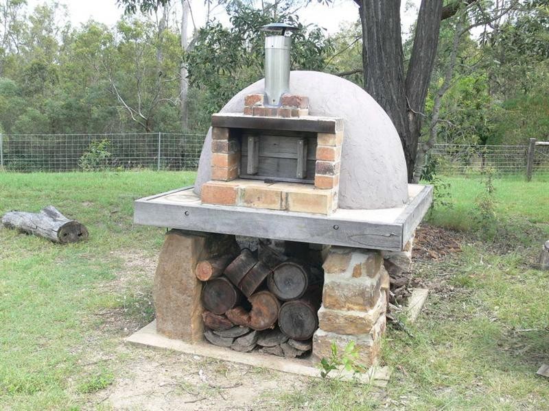 58 Nottingham Drive, Esk QLD 4312