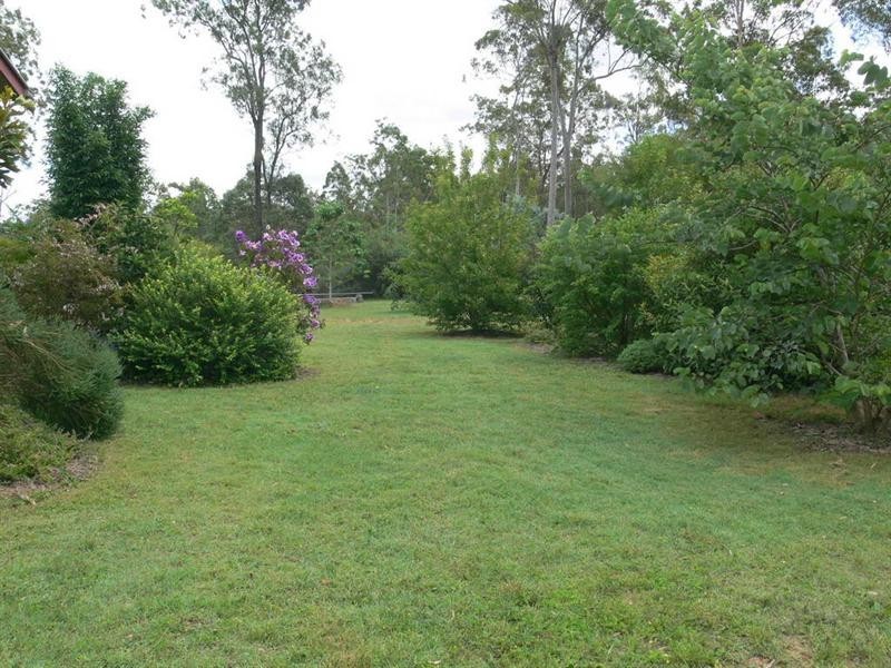 58 Nottingham Drive, Esk QLD 4312