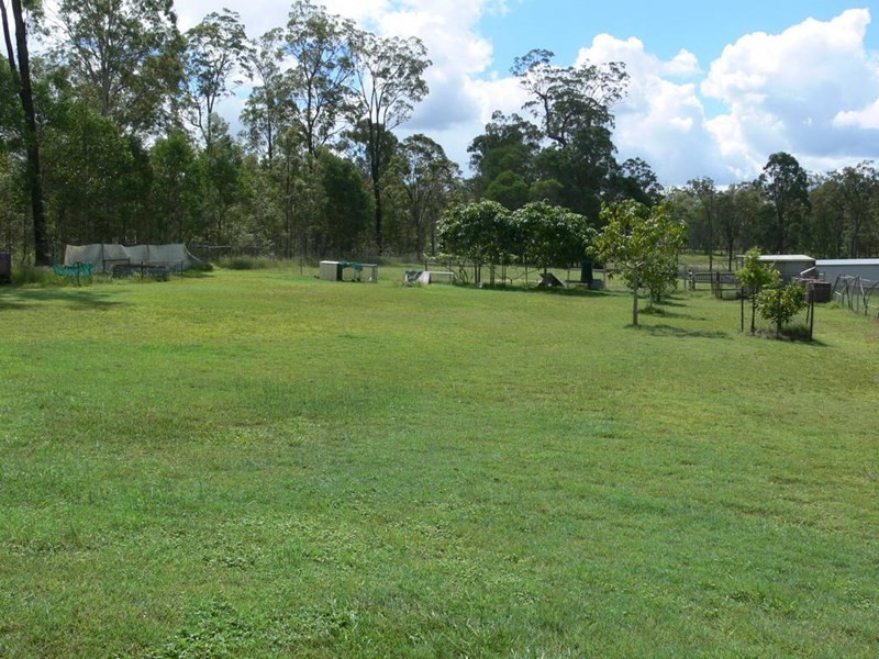 132 Windsor Drive, Mount Hallen QLD 4312