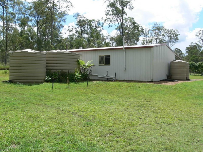 132 Windsor Drive, Mount Hallen QLD 4312