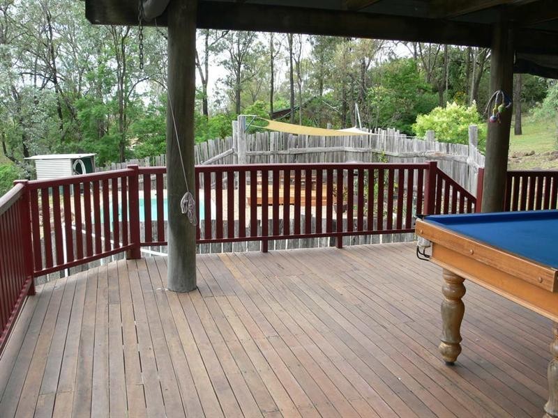 194 Highland Street, Esk QLD 4312