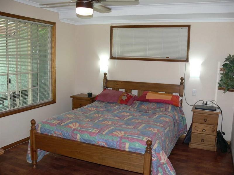 194 Highland Street, Esk QLD 4312