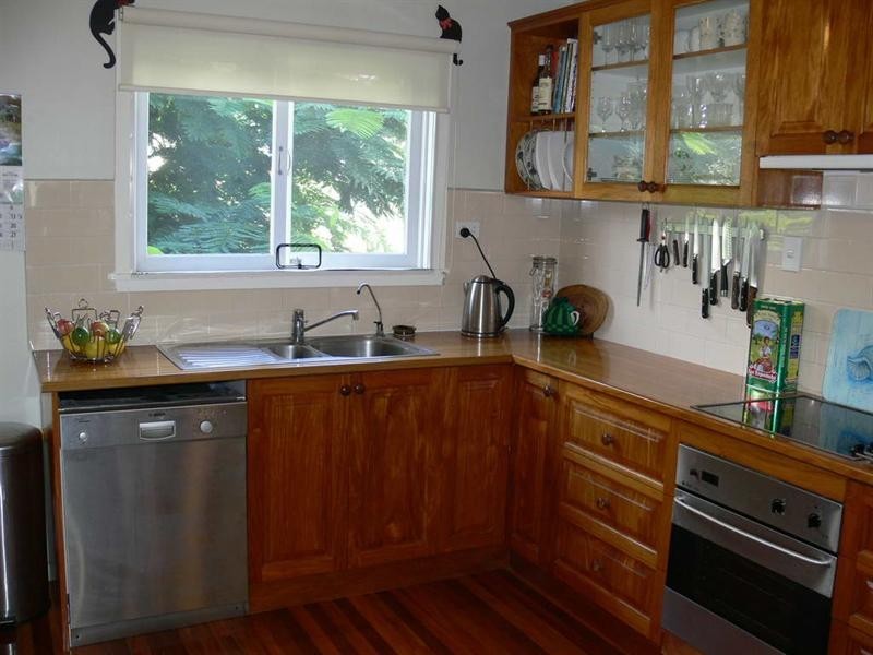 23 South Street, Esk QLD 4312