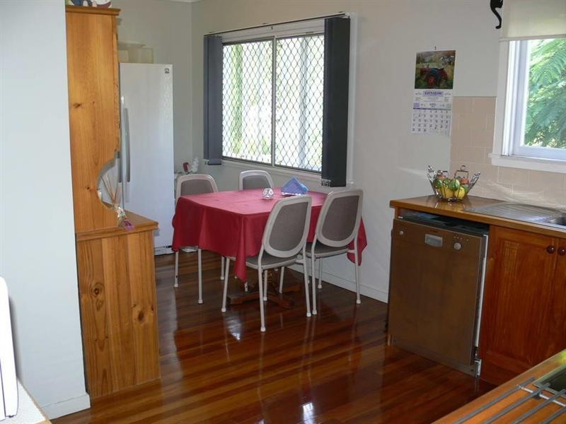 23 South Street, Esk QLD 4312