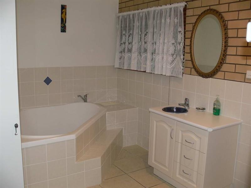 672 Esk Crows Nest Road, Biarra QLD 4313