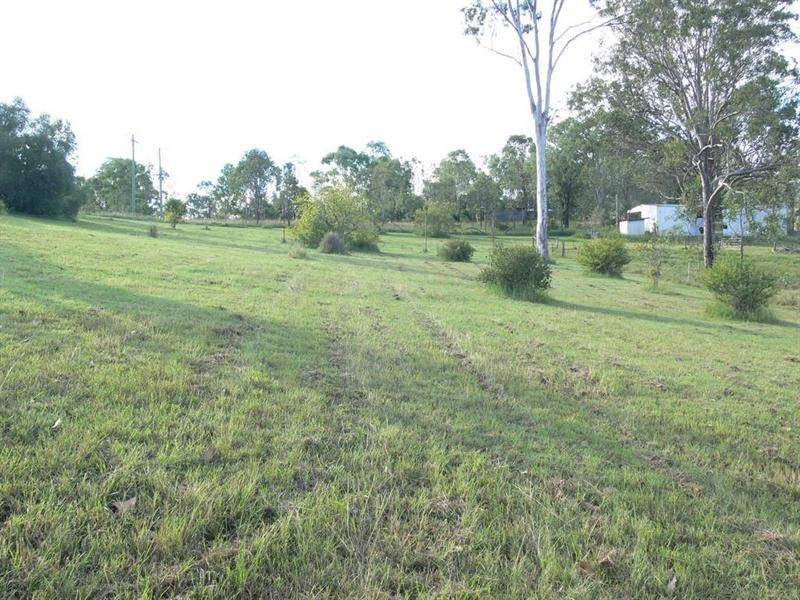 672 Esk Crows Nest Road, Biarra QLD 4313