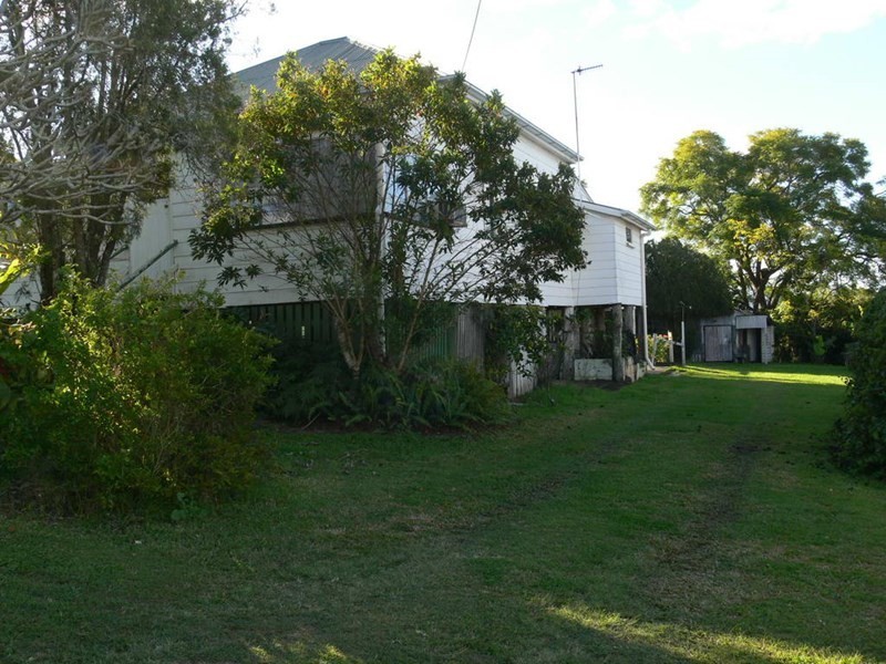 63 Highland Street, Esk QLD 4312