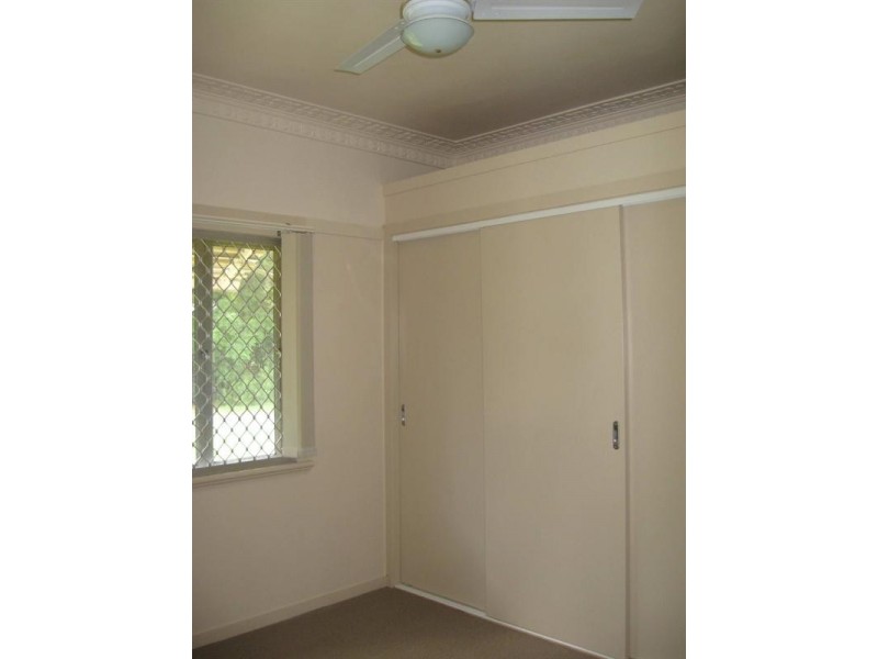 22 Francis Terrace, Esk QLD 4312