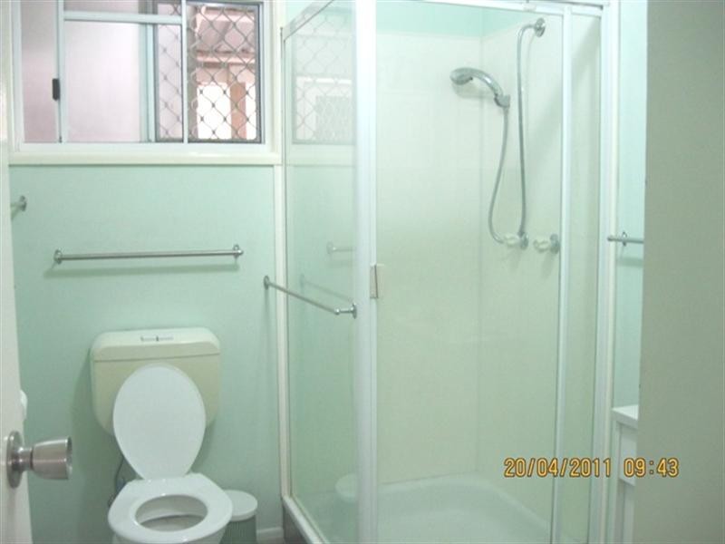 33 Elizabeth Street, Esk QLD 4312