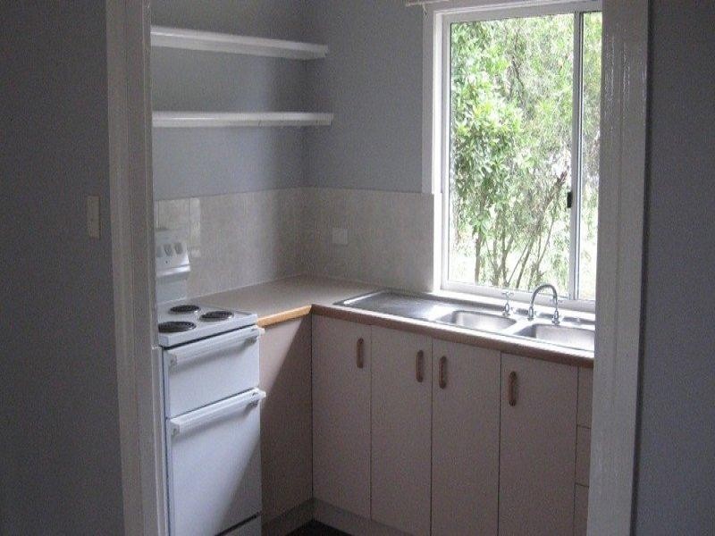 22 Down Street, Esk QLD 4312