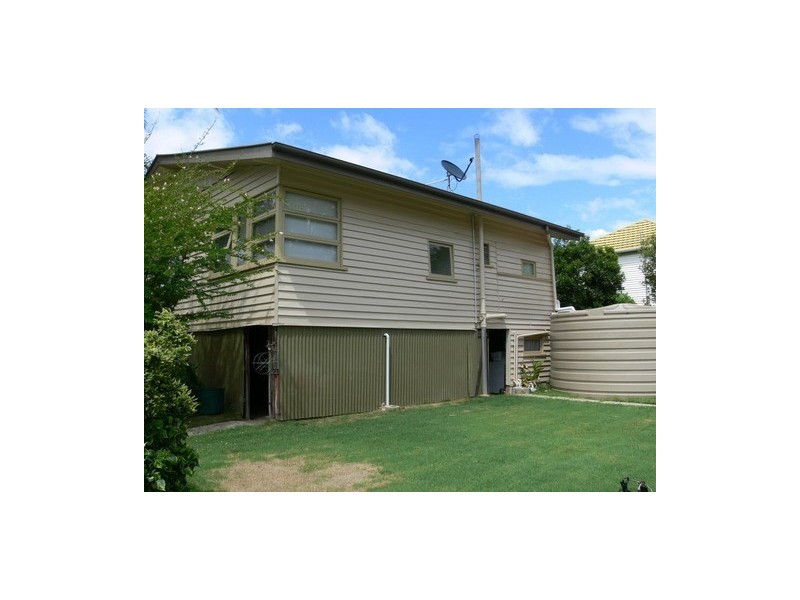 1/17 Barbour Street, Esk QLD 4312