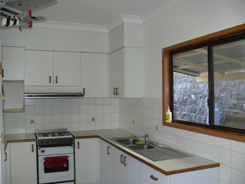 64 Outlook Drive, Esk QLD 4312