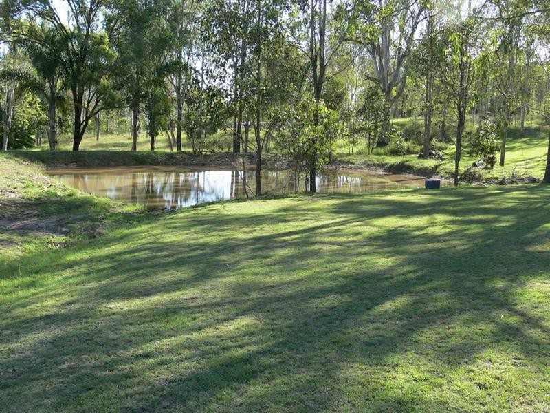 64 Outlook Drive, Esk QLD 4312