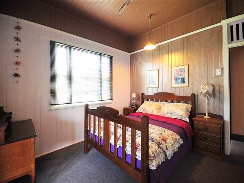 69 Highland Street, Esk QLD 4312