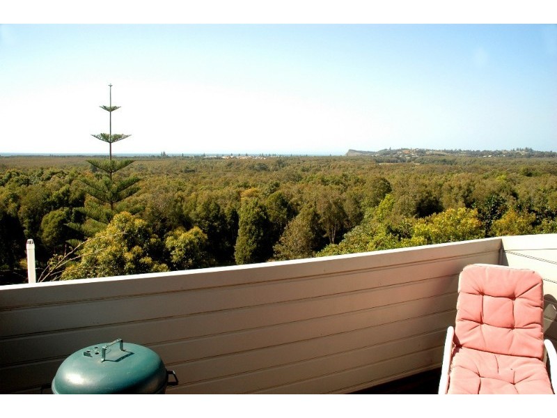 48 Figtree Hill Drive, Lennox Head NSW 2478