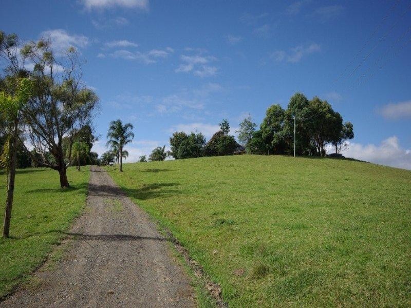 8 Killen Falls Drive, Tintenbar NSW 2478