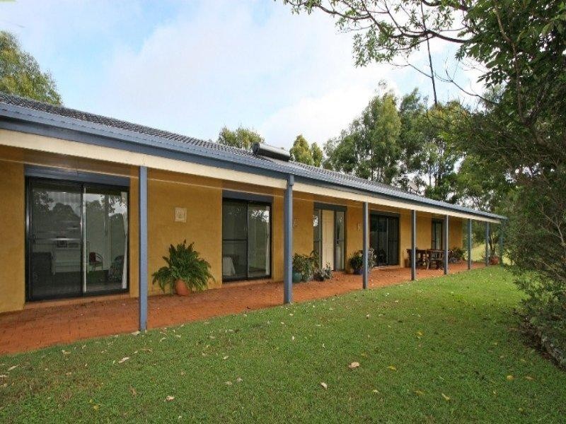 8 Killen Falls Drive, Tintenbar NSW 2478