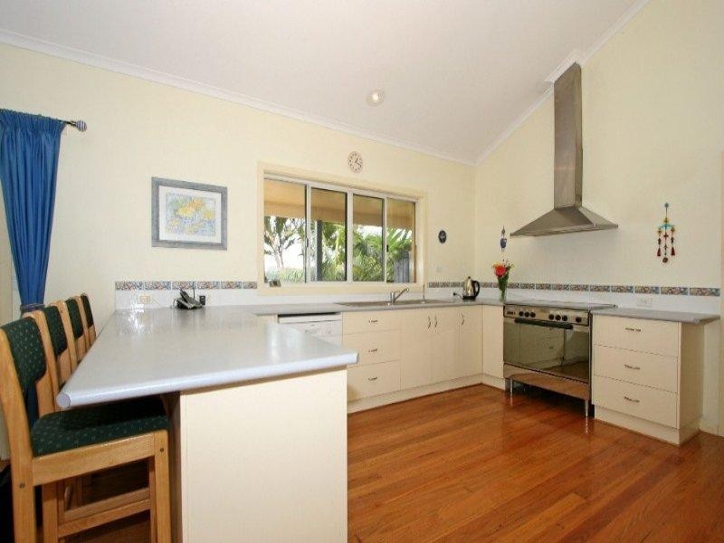 8 Killen Falls Drive, Tintenbar NSW 2478