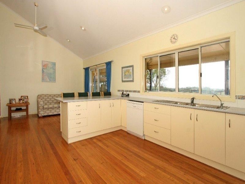 8 Killen Falls Drive, Tintenbar NSW 2478