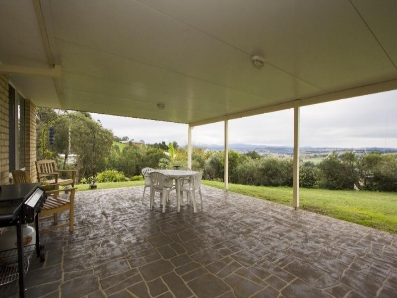 44 Whispering Valley Drive, Richmond Hill NSW 2480