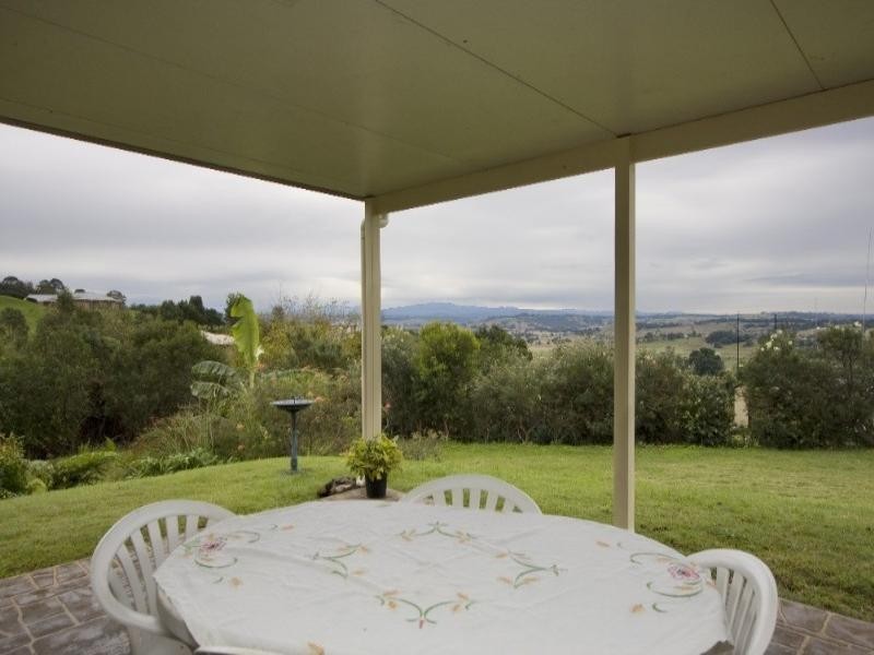 44 Whispering Valley Drive, Richmond Hill NSW 2480