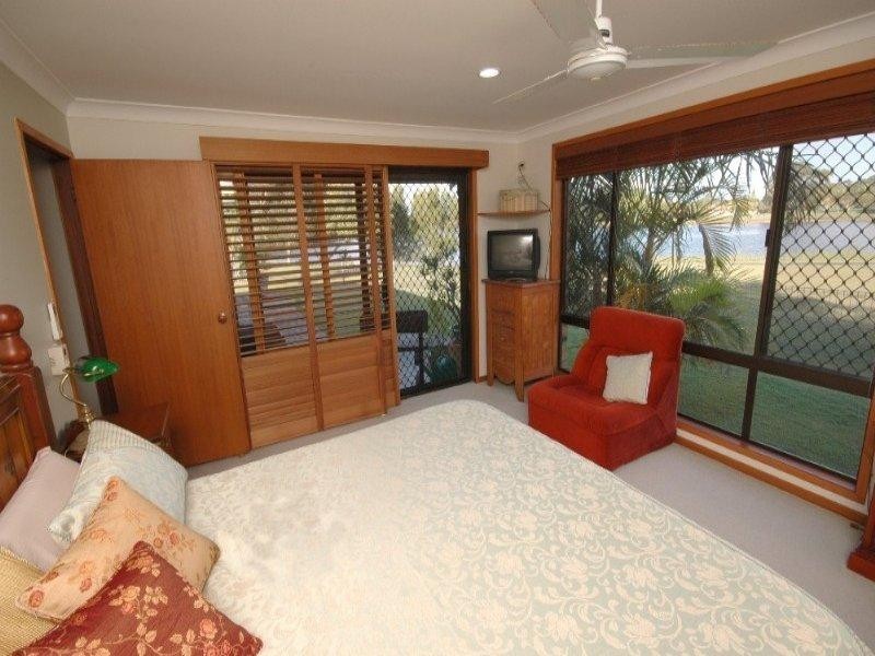 8 George Pearce Place, Ballina NSW 2478