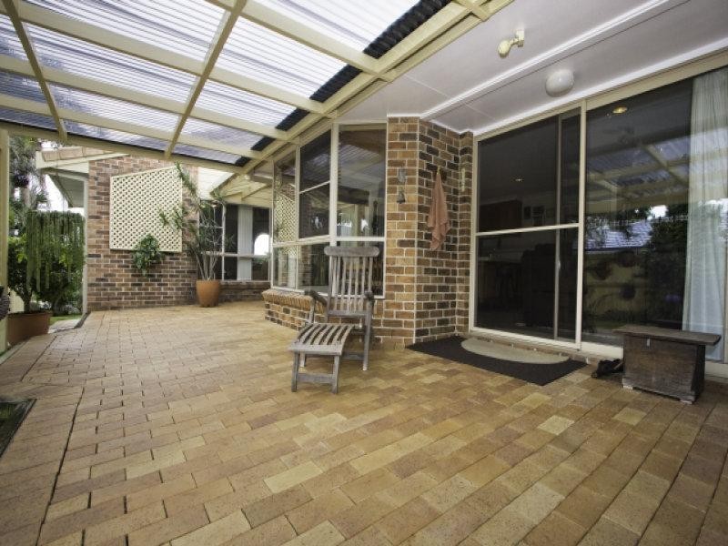 4 Loedna Place, Lennox Head NSW 2478