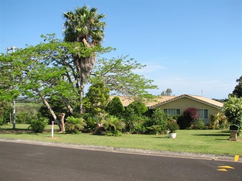 20-22 Summerhill Crescent, Cumbalum NSW 2478