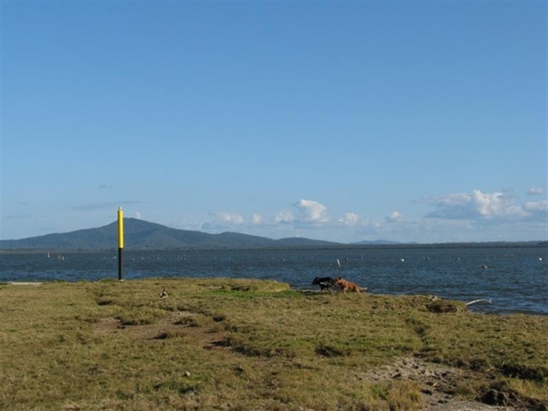 718 North Bank Road, Palmers Island NSW 2463