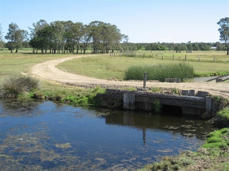 718 North Bank Road, Palmers Island NSW 2463