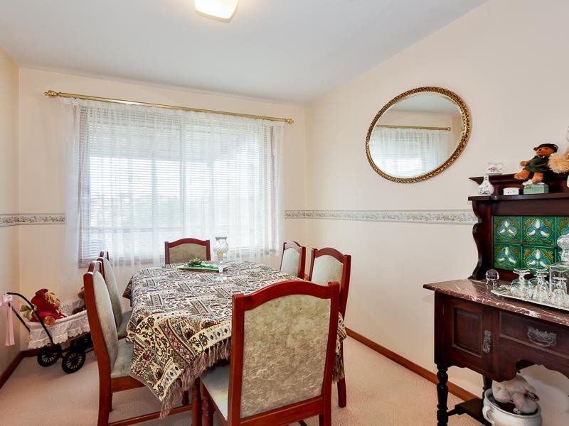 3 Dymock Close, Jewells NSW 2280