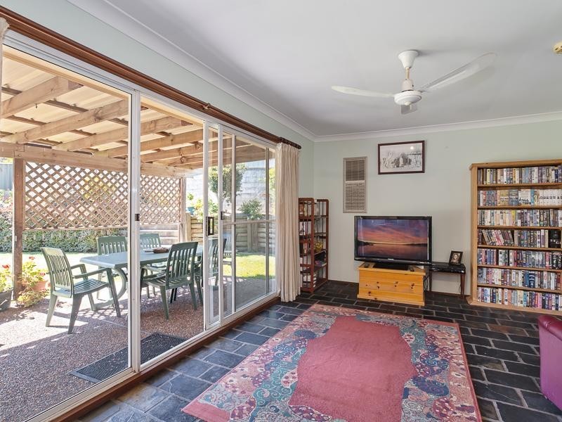 10 Jewells Parade, Jewells NSW 2280