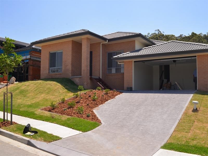 32 Blackwood Circuit, Cameron Park NSW 2285