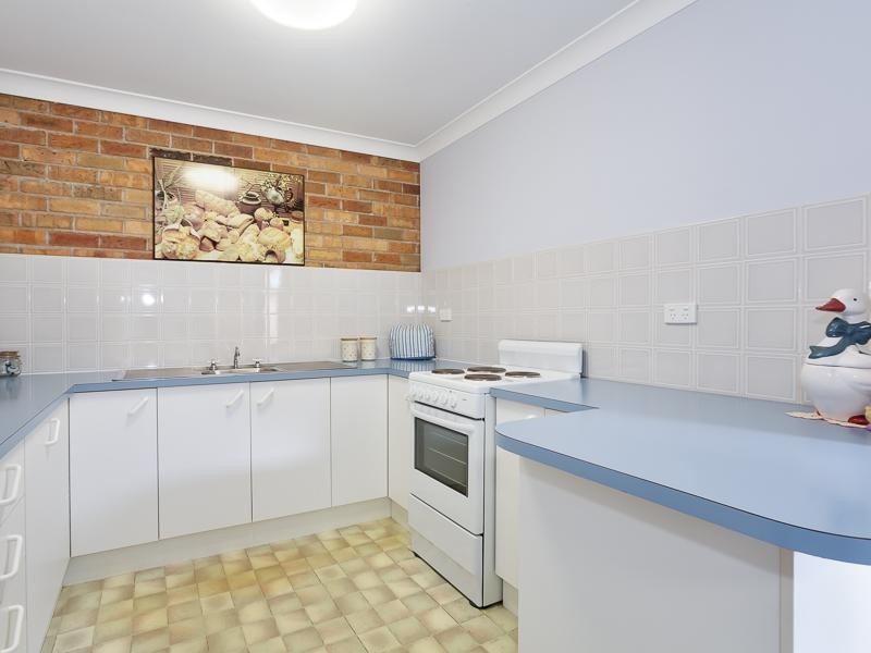 1/2 HERD Street, Mount Hutton NSW 2290