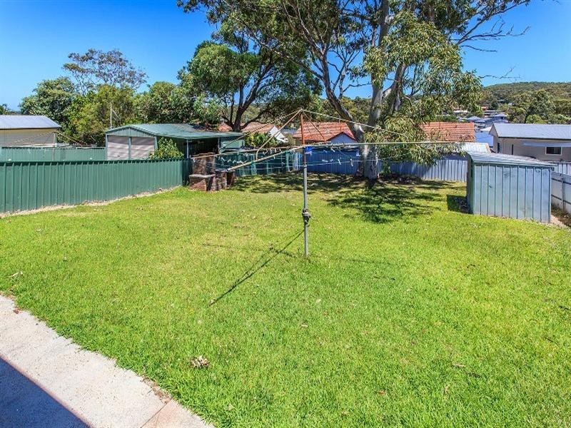 286 Pacific Highway, Belmont North NSW 2280