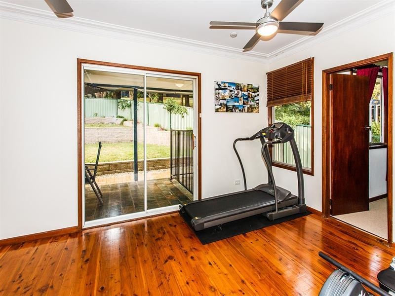 72 Wimbledon Grove, Garden Suburb NSW 2289