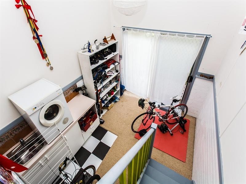 72 Wimbledon Grove, Garden Suburb NSW 2289