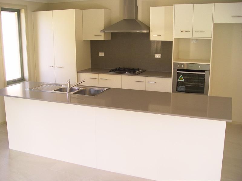 10 Dianella Street, Floraville NSW 2280