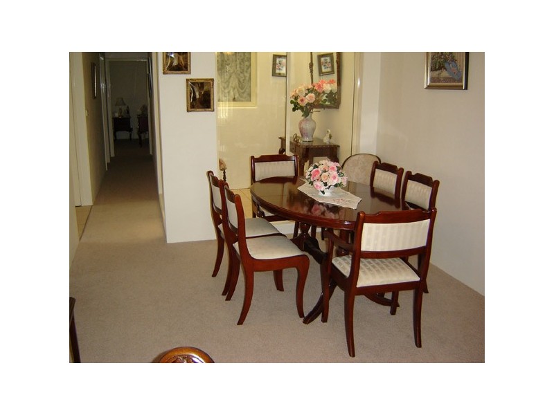 1/58 Allambee Place, Valentine NSW 2280