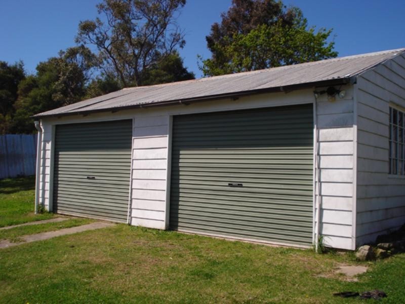 49 Heshbon Street, Gateshead NSW 2290