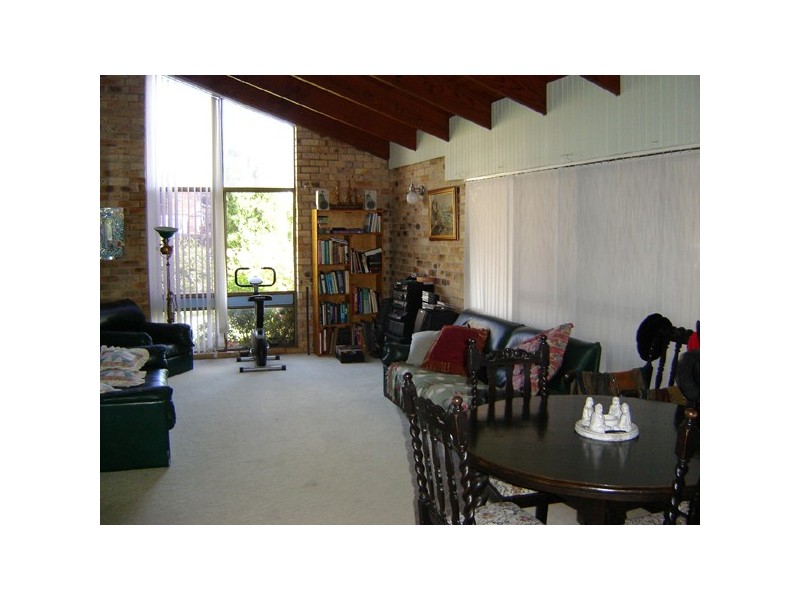 620a Macquarie Drive, Eleebana NSW 2282