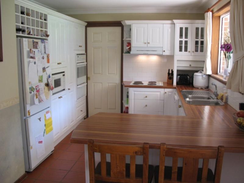 28 Bimbadeen Close, Belmont North NSW 2280