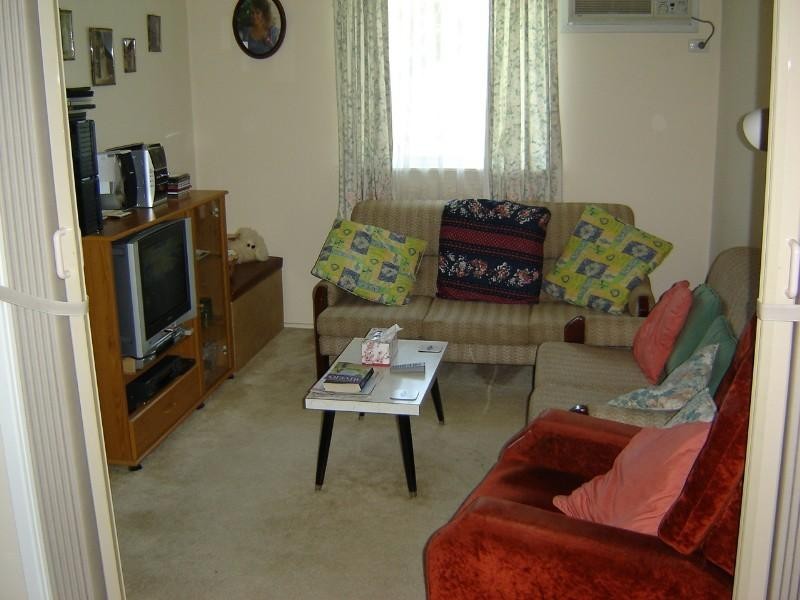 82 Old Belmont Road, Belmont North NSW 2280