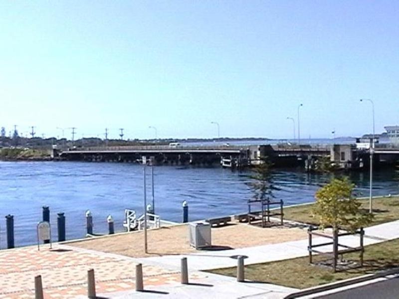 5/ Paris Apartments, Swansea NSW 2281