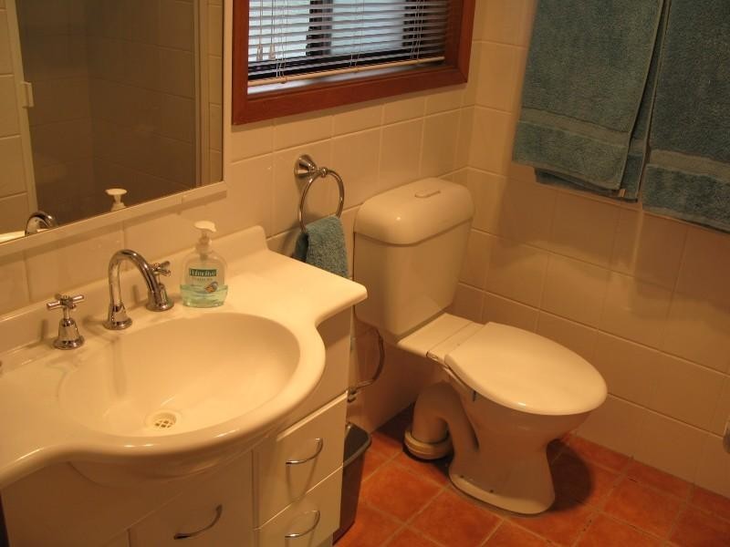 1 Dymock Close, Jewells NSW 2280