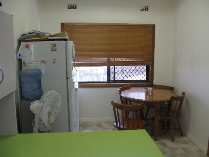 284 Pacific Highway, Belmont North NSW 2280