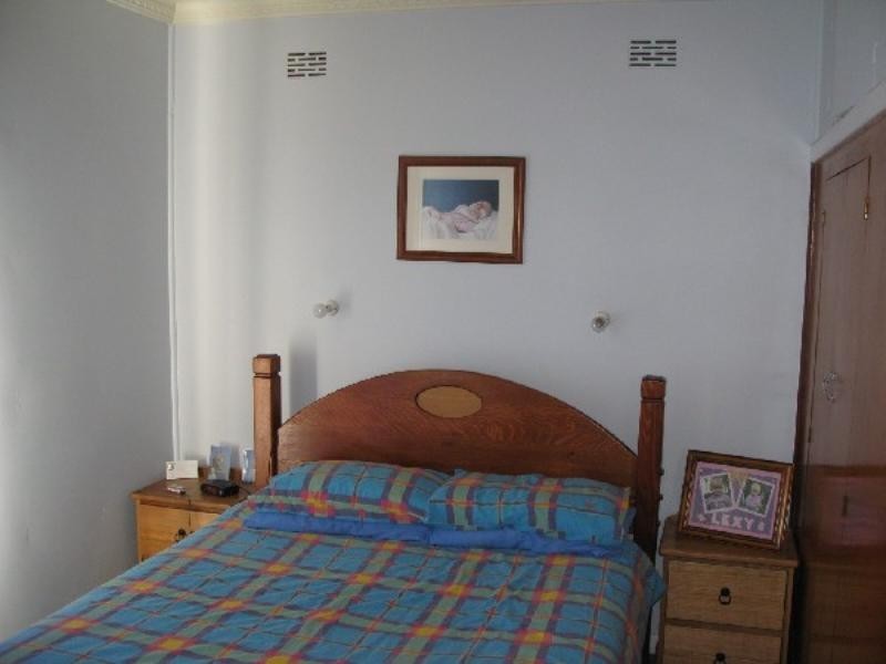 284 Pacific Highway, Belmont North NSW 2280